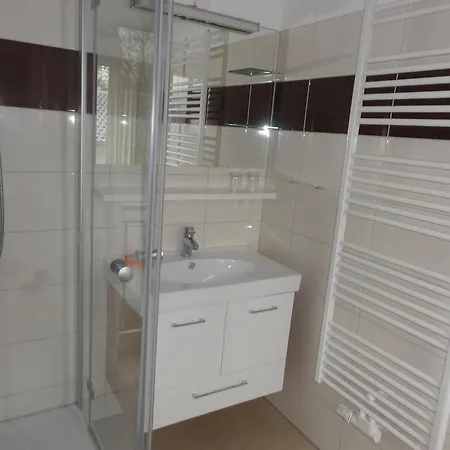 Апартаменты Haus Ischia *