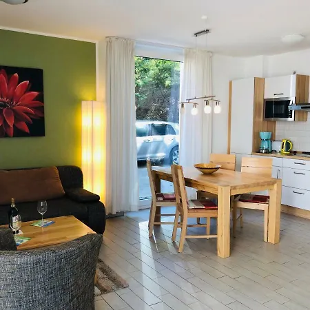Апартаменты Haus Ischia Остзебад Бинц